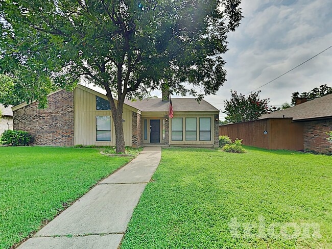 Photo - 5711 Calumet Dr
