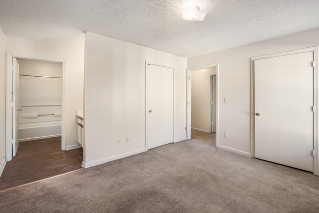 Park Pines Apartments