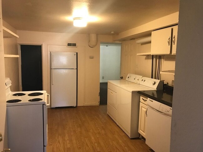 Photo - 630 E Boulder St