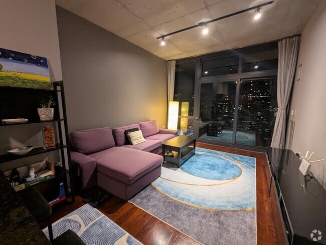 Building Photo - 235 W Van Buren St Unit 2311 Rental
