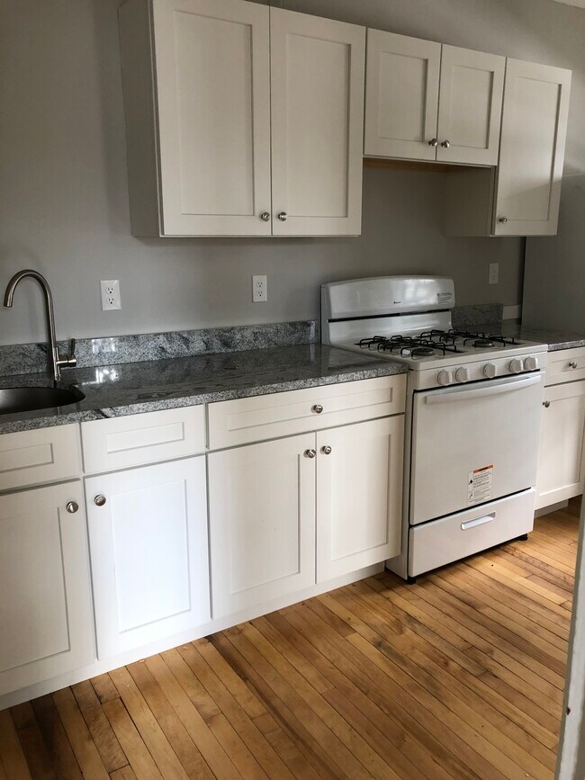 11 Beacon St Unit 204