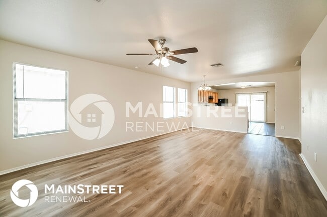 Photo - 2420 W Roeser Rd