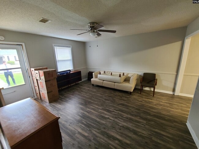 Photo - 3900 Persimmon St