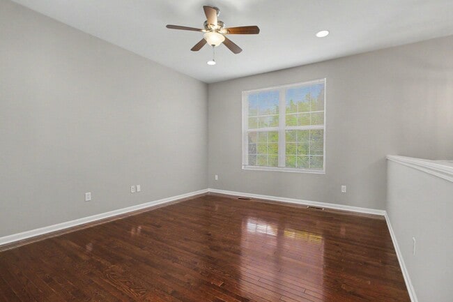 Photo - 27971 Middleton Dr