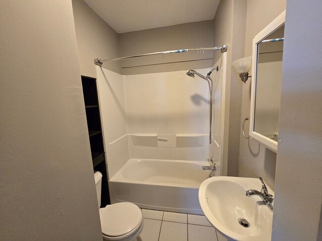 Photo - YOU1136 Unit 1136