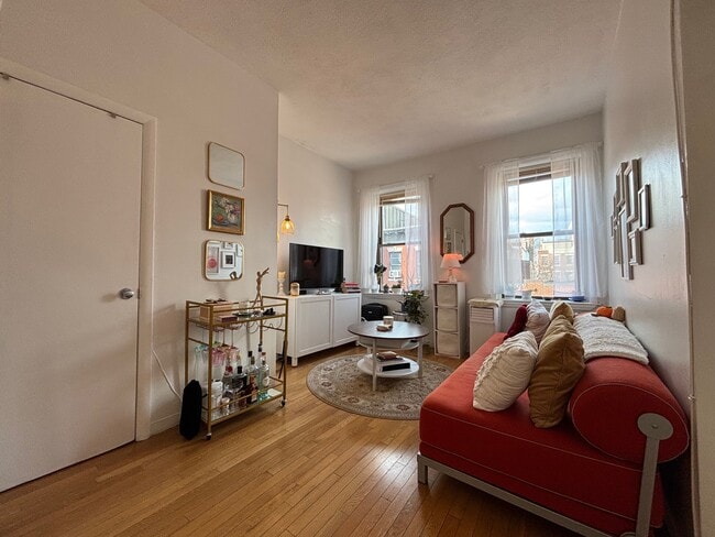 Photo - 19 Irving St Unit 8