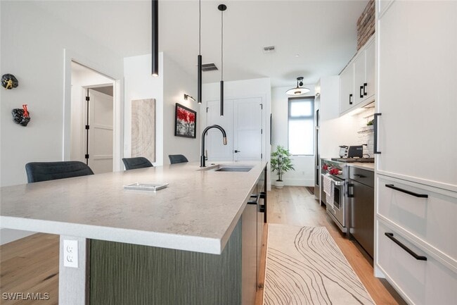 Photo - 850 Central Ave Unidad 311