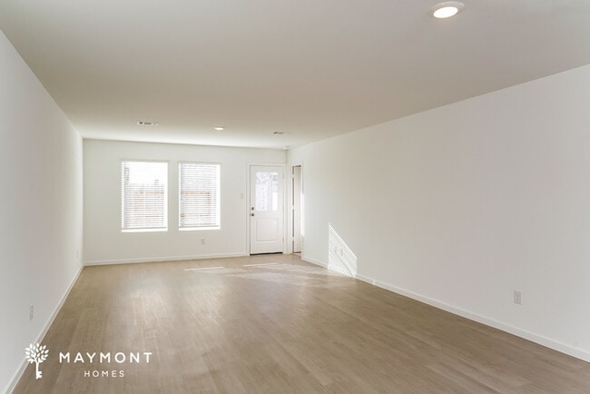 Photo - 3049 Fantasy Ter Dr