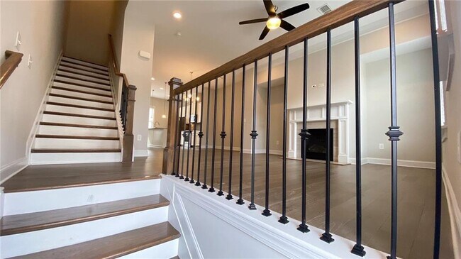 Photo - 4426 Kerrington Ave