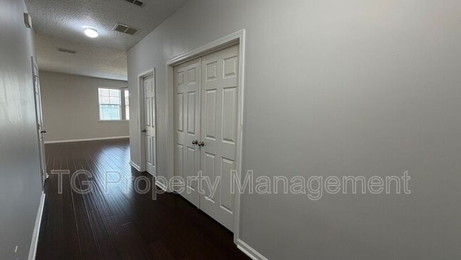 Photo - 12192 Endersleigh Ct