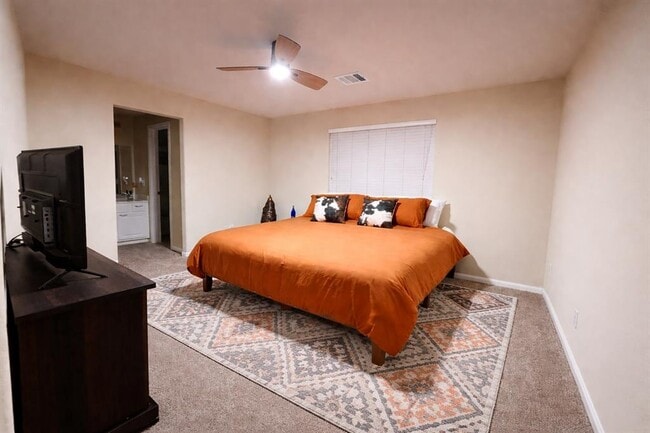 Photo - 4124 Canyon Glen Cir