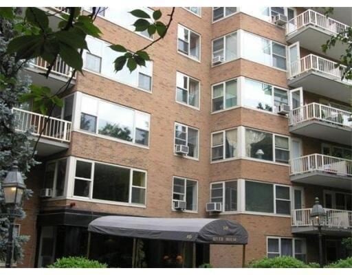Building Photo - 145 Pinckney St Unit 615