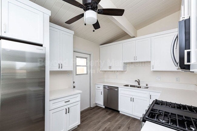 Photo - 1405 Bush St