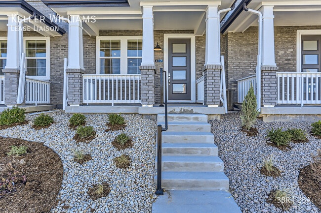 Photo - 8417 Mount Kataka St