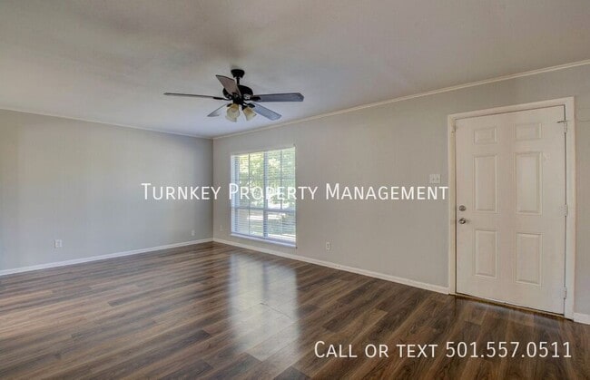 Photo - 7 Fairbrook Dr