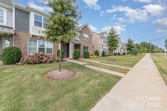 Photo - 4990 David Cox Rd