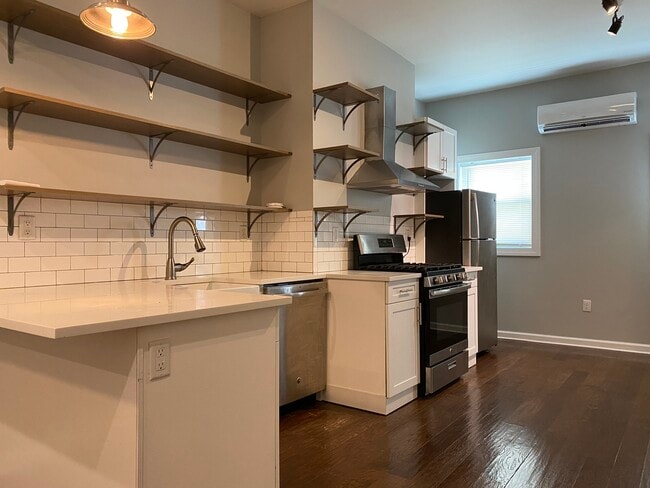Photo - 200 Bowers St Unit 3