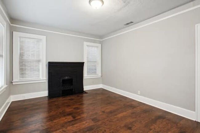 Photo - 1203 E 38th St Unit House