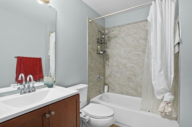 Photo - 4333 Delmar Blvd Unit 4333 Delmar- Carriage House
