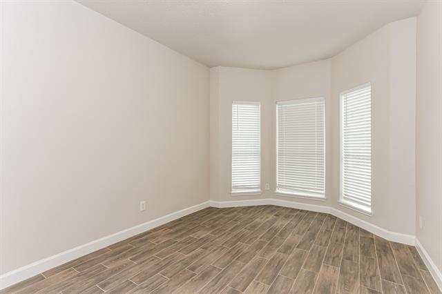 Photo - 1954 Pin Oak Ln