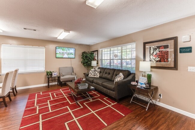 Fountain Square Apartment Homes