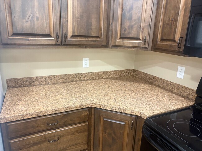 Photo - 315 W 1950 N