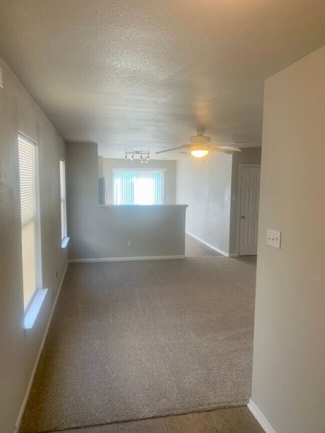 Photo - Adorable Move-In Ready 3/2 in Georgetown! ...