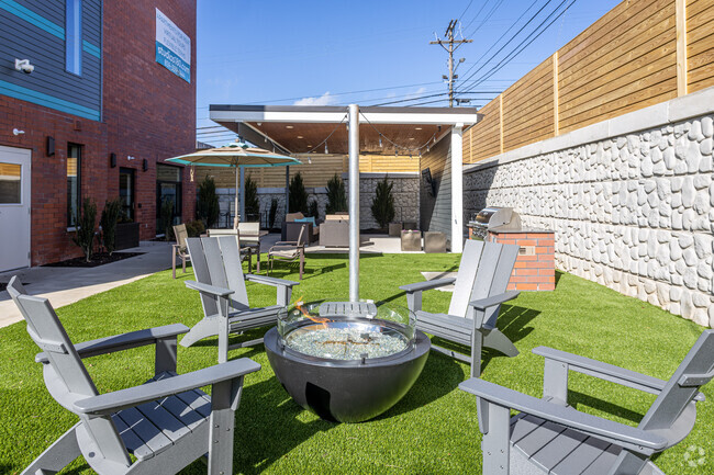 Building Photo - Studios180 - Short/Long Term Leases Rental