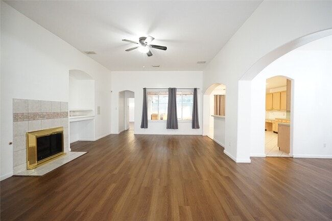 Photo - 8506 Willancy Ln