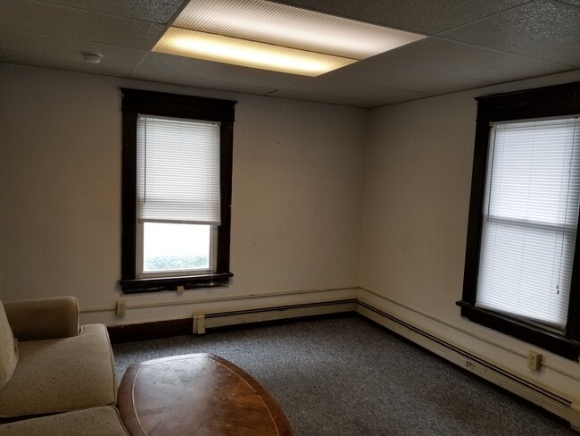 Photo - 55 Jones Ave