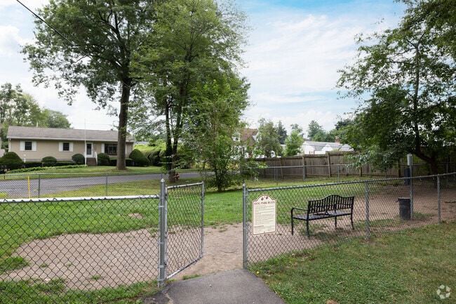 Royal Gardens at Kingston