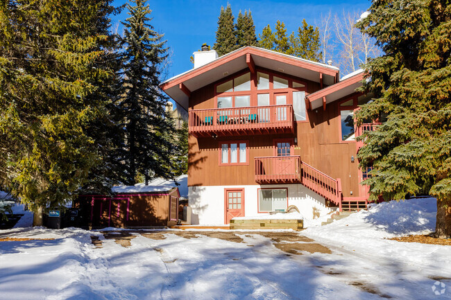 Building Photo - 893 Red Sandstone Cir Rental