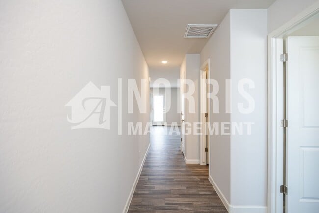 Photo - Large Home in Coolidge