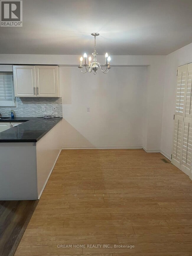 Photo - 32 Tamara Dr