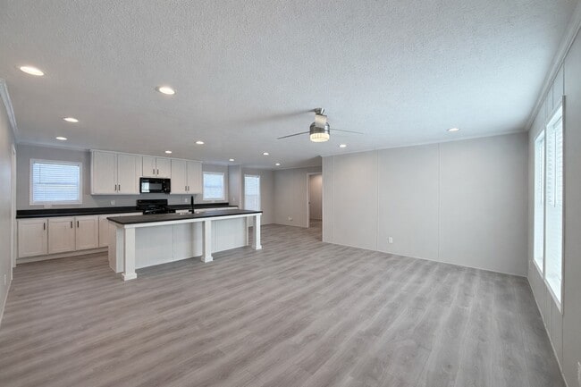 Photo - 29638 Danbury Ct