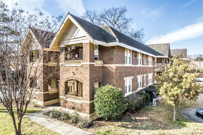 Photo - Ashley Manor Apartments