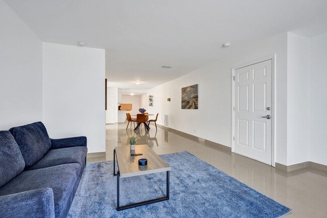 Building Photo - 905 N Federal Hwy