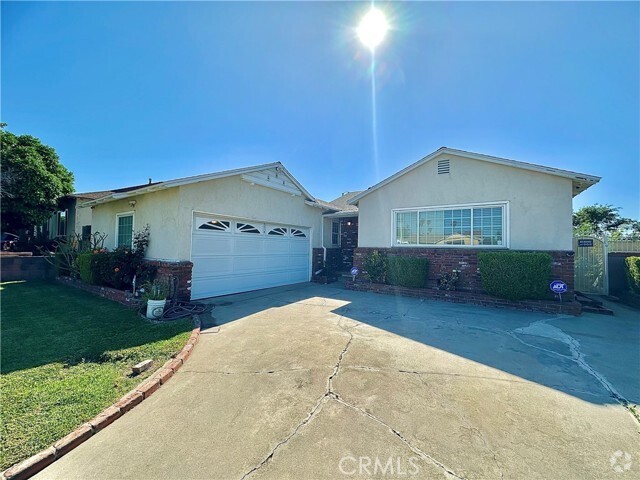 Building Photo - 1527 Lancewood Ave Rental