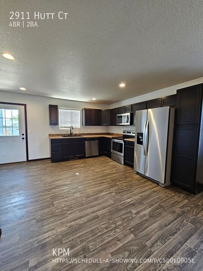 Photo - 2911 Hutt Ct