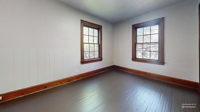 Photo - 258 S Portage Path