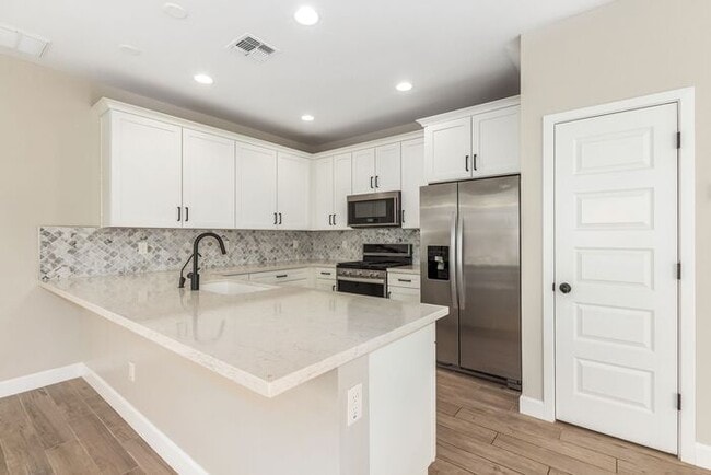 Photo - Rare end lot!