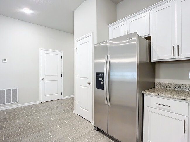 Photo - 1 Potwood Pl