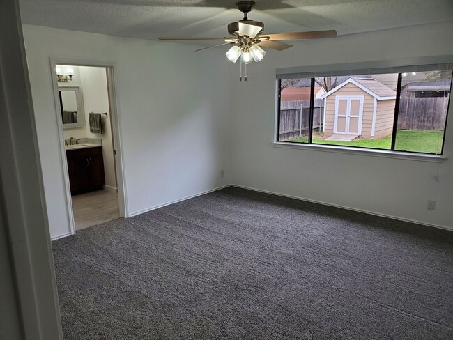 Photo - 9006 Bancroft Trl