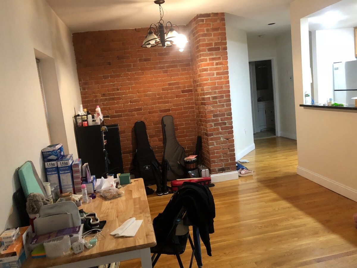 Photo - 84 Gainsborough St Unit 106W
