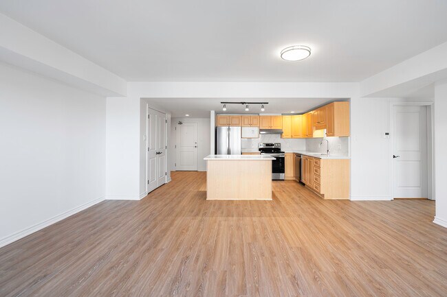 Summer Crest Apartments