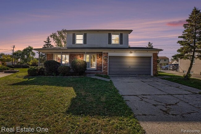 Photo - 1954 Atlas Ct