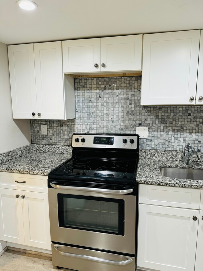 Photo - 2300 Garrett Ave