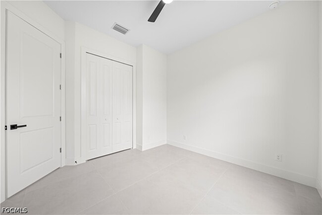 Photo - 2705 Darlene Pl