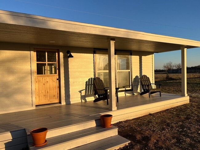 Building Photo - 1227 Deer Run Rd