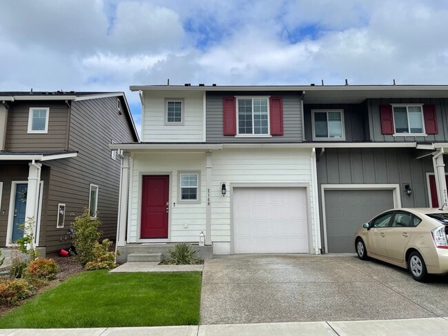 Photo - Spacious Vancouver Home in Cul-De-Sac With A Loft & Premium Deck!